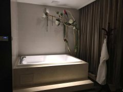 湖畔尊享，男士专属高端足道新体验